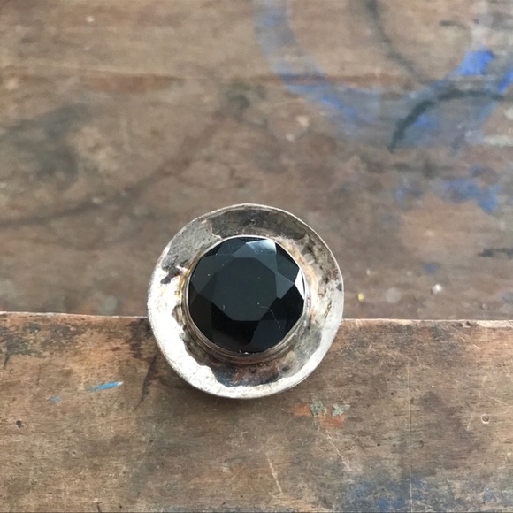Vintage Large Obsidian Hammered Sterling Silver round Ring size 7 big huge - Picture 6 of 8